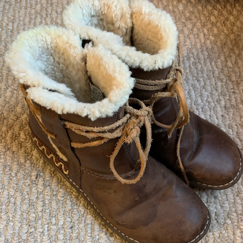 Australian leather UGGS